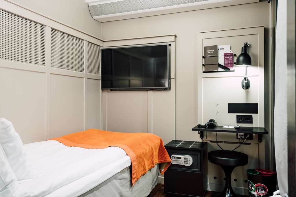 Scandic Grand Hotel 4*